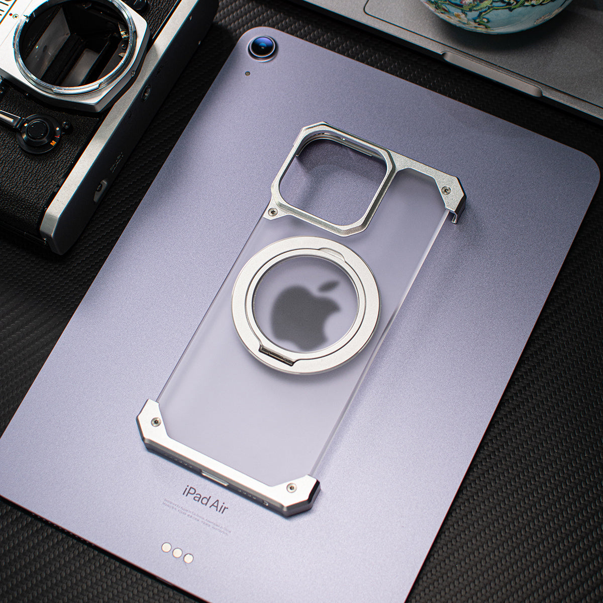 Apple Mecha Assembled Magnetic Fulcrum Bracket Case 15proMax Aluminum Alloy iPhone Case High-end Metal Simple Half case