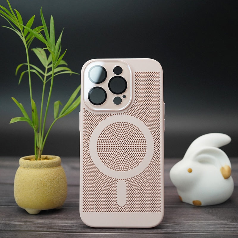 New Magnetic Perforated Back Phone Case For IPhone 14 13 12 11 Pro Max Plus With Lens Protect Heat Dissipation Cover For Magsafe